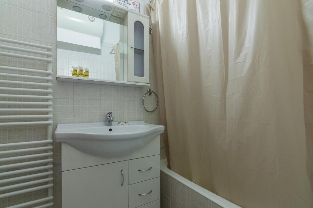 Comfort Apartment In Koukaki Athens Ngoại thất bức ảnh