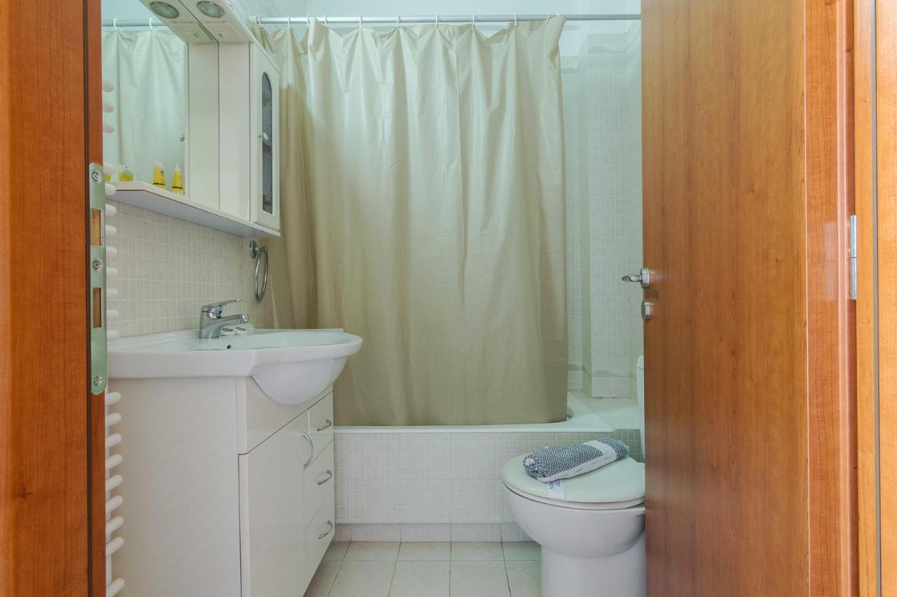 Comfort Apartment In Koukaki Athens Ngoại thất bức ảnh